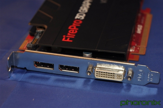 AMDרҵԲţFirePro V4800/V7800