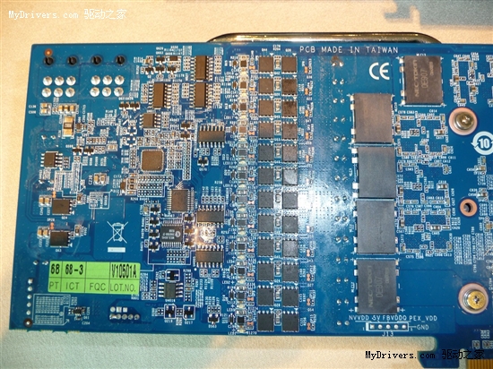 12+2相供电:技嘉秀超级超频版GTX 470