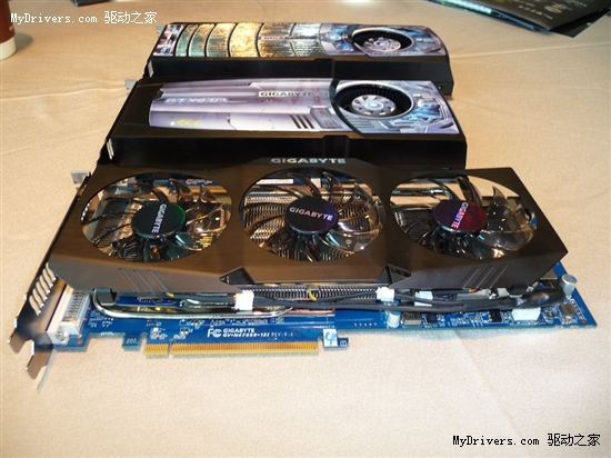 12+2相供电:技嘉秀超级超频版GTX 470